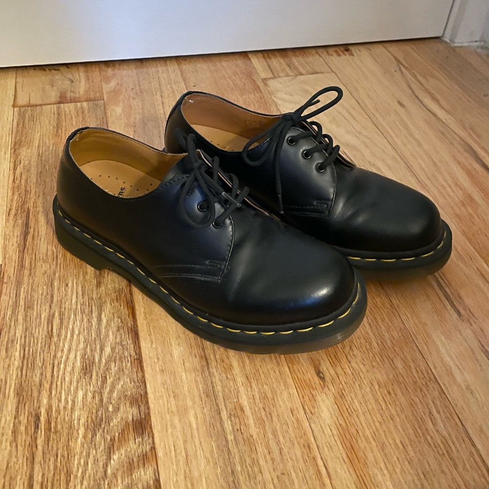 Doc Marten 1461 Oxfords (like new)